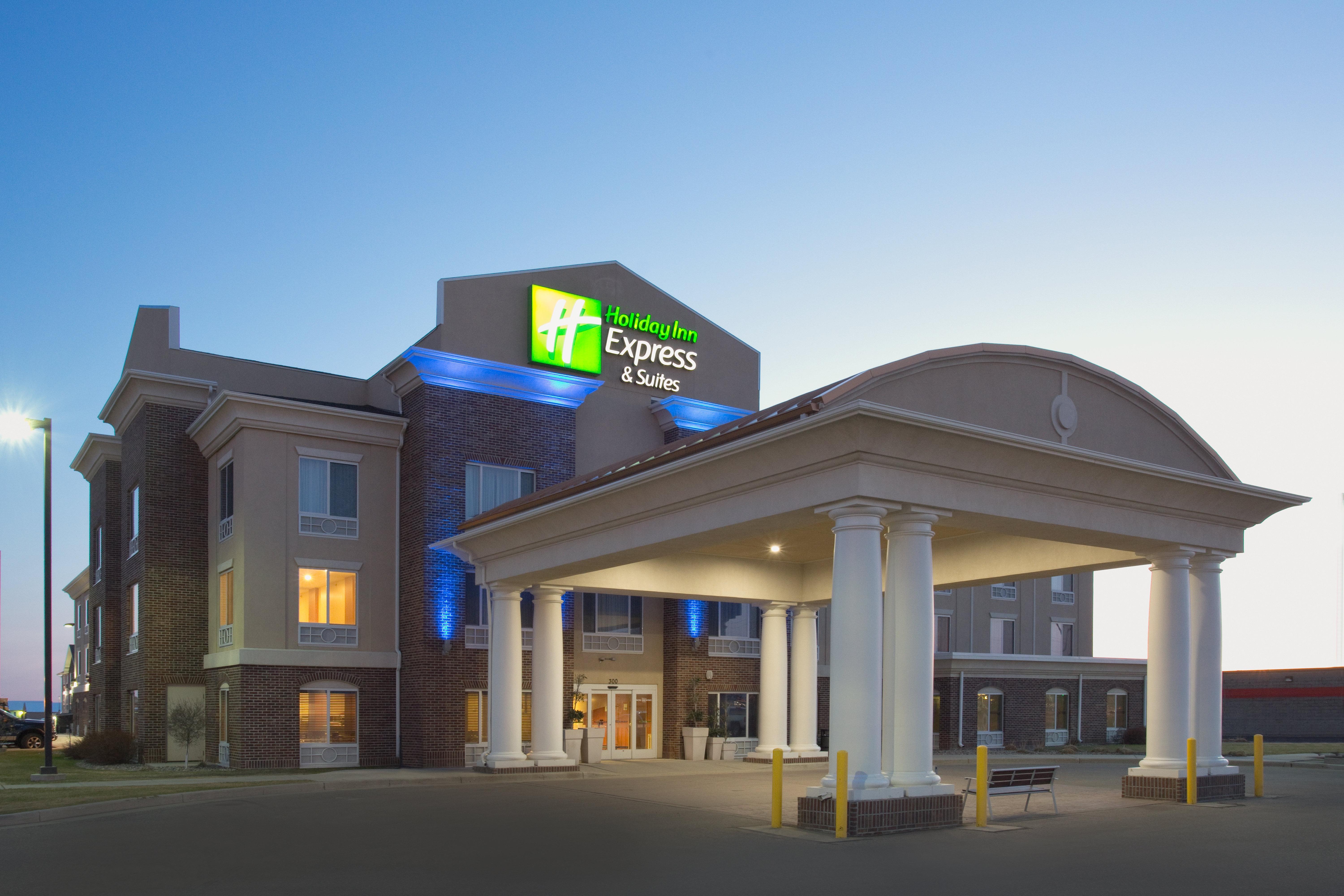 Holiday Inn Express Hotel & Suites Minot South By Ihg Kültér fotó